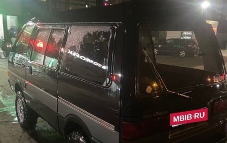Nissan Vanette II, 1990 год, 550 000 рублей, 4 фотография