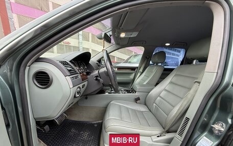 Volkswagen Touareg III, 2003 год, 777 000 рублей, 12 фотография