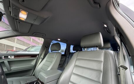 Volkswagen Touareg III, 2003 год, 777 000 рублей, 23 фотография