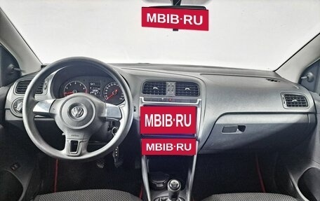 Volkswagen Polo VI (EU Market), 2015 год, 895 000 рублей, 17 фотография