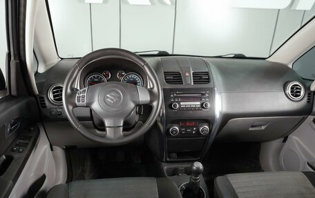Suzuki SX4 II рестайлинг, 2010 год, 929 000 рублей, 6 фотография