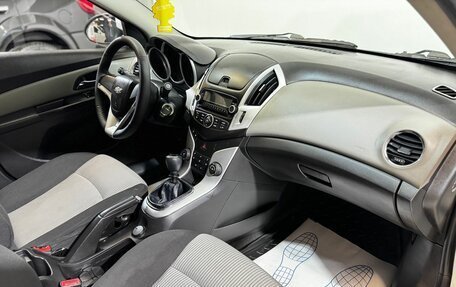 Chevrolet Cruze II, 2014 год, 649 000 рублей, 9 фотография