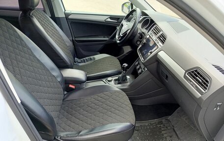 Volkswagen Tiguan II, 2017 год, 2 028 000 рублей, 13 фотография