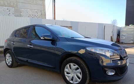 Renault Megane III, 2013 год, 950 000 рублей, 1 фотография