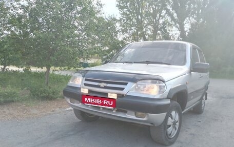 Chevrolet Niva I рестайлинг, 2003 год, 420 000 рублей, 6 фотография