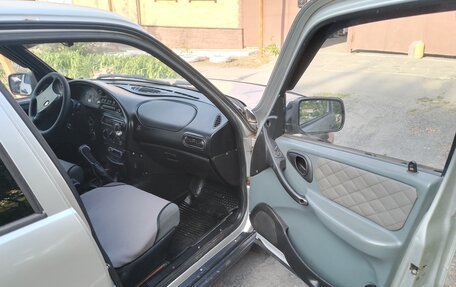Chevrolet Niva I рестайлинг, 2003 год, 420 000 рублей, 16 фотография