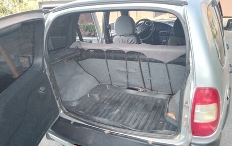 Chevrolet Niva I рестайлинг, 2003 год, 420 000 рублей, 17 фотография