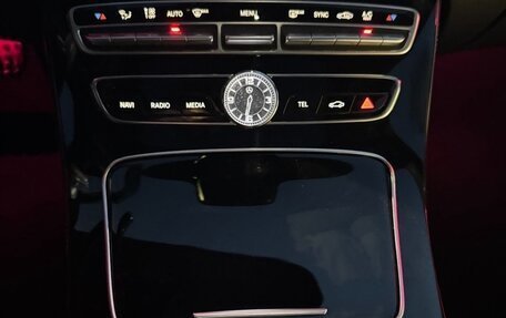 Mercedes-Benz E-Класс, 2016 год, 2 700 000 рублей, 9 фотография