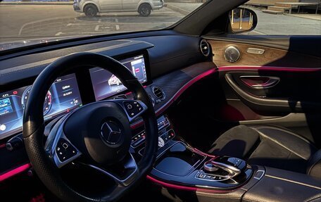 Mercedes-Benz E-Класс, 2016 год, 2 700 000 рублей, 5 фотография