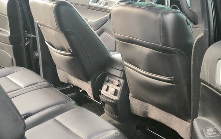 Ford Explorer VI, 2014 год, 1 850 000 рублей, 5 фотография