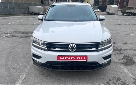 Volkswagen Tiguan II, 2018 год, 2 800 000 рублей, 5 фотография