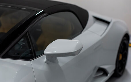 Lamborghini Huracán, 2023 год, 43 990 000 рублей, 9 фотография