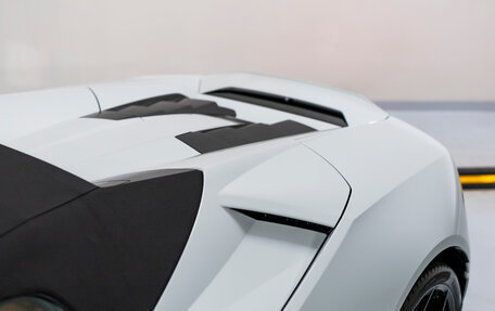 Lamborghini Huracán, 2023 год, 43 990 000 рублей, 10 фотография