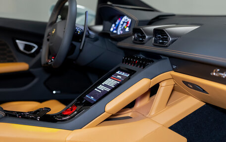 Lamborghini Huracán, 2023 год, 43 990 000 рублей, 26 фотография