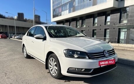 Volkswagen Passat B7, 2012 год, 915 000 рублей, 3 фотография
