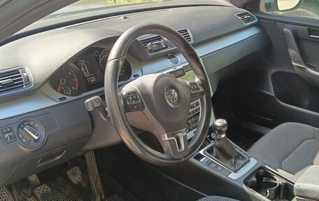 Volkswagen Passat B7, 2011 год, 930 000 рублей, 6 фотография