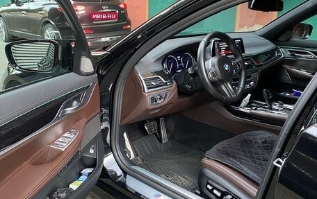 BMW 7 серия, 2018 год, 4 700 000 рублей, 9 фотография