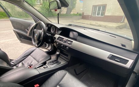 BMW 5 серия, 2006 год, 950 000 рублей, 15 фотография