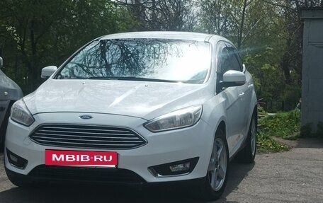 Ford Focus III, 2017 год, 915 000 рублей, 2 фотография