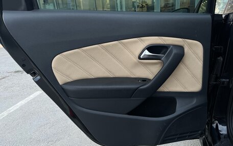 Volkswagen Polo VI (EU Market), 2017 год, 1 065 000 рублей, 21 фотография
