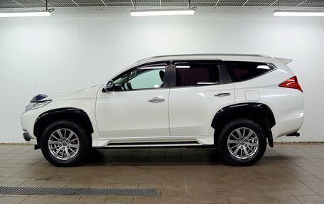 Mitsubishi Pajero Sport III рестайлинг, 2017 год, 2 320 000 рублей, 4 фотография