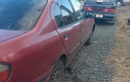 Nissan Primera II рестайлинг, 1997 год, 65 000 рублей, 2 фотография