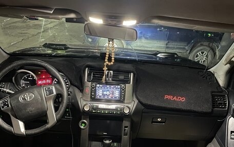 Toyota Land Cruiser Prado 150 рестайлинг 2, 2012 год, 2 550 000 рублей, 11 фотография