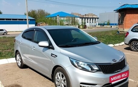 KIA Rio III рестайлинг, 2016 год, 1 295 000 рублей, 2 фотография