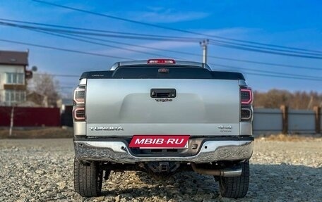 Toyota Tundra II, 2010 год, 3 450 000 рублей, 6 фотография
