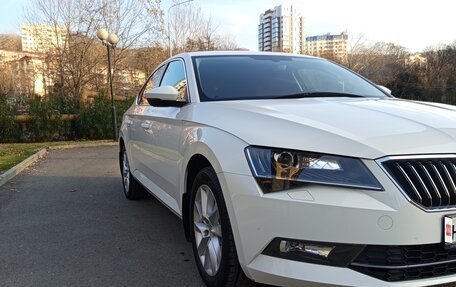 Skoda Superb III рестайлинг, 2018 год, 2 190 000 рублей, 36 фотография