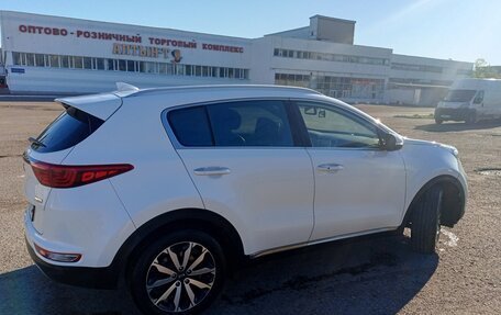 KIA Sportage IV рестайлинг, 2018 год, 1 950 000 рублей, 7 фотография