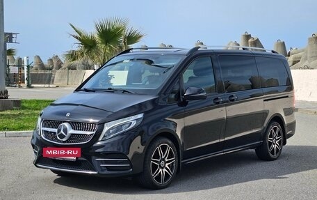 Mercedes-Benz V-Класс, 2020 год, 4 900 000 рублей, 7 фотография