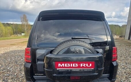 Mitsubishi Pajero IV, 2012 год, 2 590 000 рублей, 14 фотография