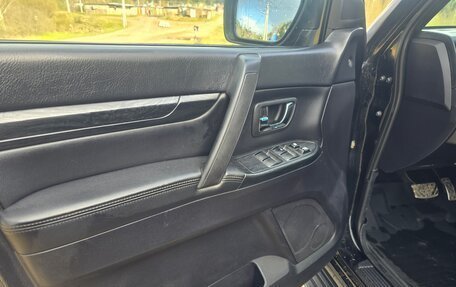 Mitsubishi Pajero IV, 2012 год, 2 590 000 рублей, 33 фотография