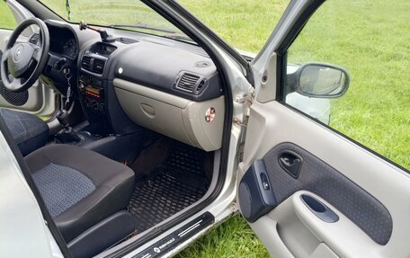Renault Clio III, 2001 год, 190 000 рублей, 4 фотография