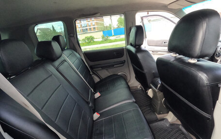Nissan X-Trail, 2005 год, 630 000 рублей, 15 фотография