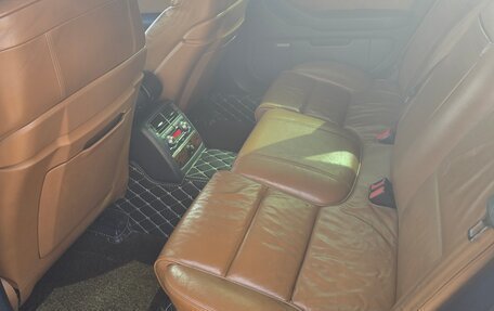 Audi A8, 2005 год, 1 550 000 рублей, 6 фотография