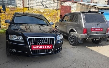 Audi A8, 2005 год, 1 550 000 рублей, 17 фотография