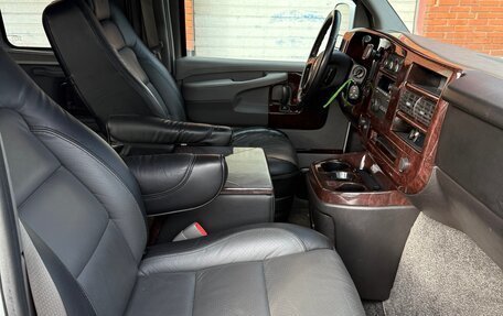 Chevrolet Express II, 2010 год, 3 500 000 рублей, 9 фотография