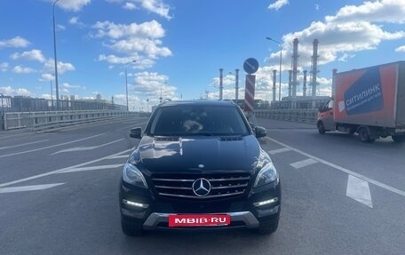 Mercedes-Benz M-Класс, 2014 год, 2 970 000 рублей, 2 фотография
