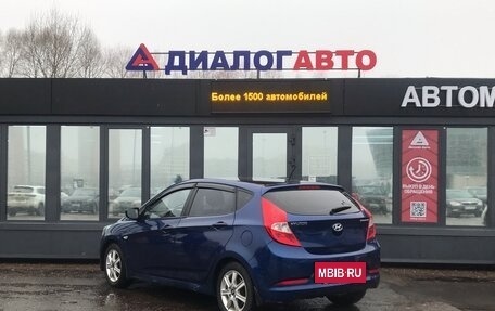 Hyundai Solaris II рестайлинг, 2015 год, 720 000 рублей, 3 фотография