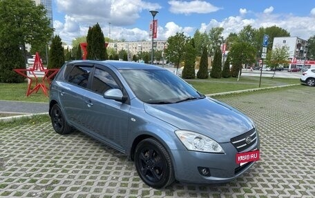 KIA cee'd I рестайлинг, 2008 год, 600 000 рублей, 11 фотография