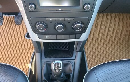 Skoda Yeti I рестайлинг, 2013 год, 949 000 рублей, 3 фотография