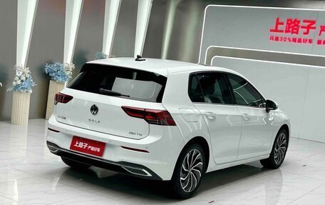 Volkswagen Golf VIII, 2022 год, 2 190 000 рублей, 3 фотография