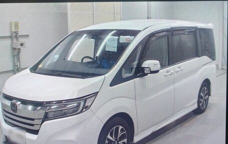 Honda Stepwgn IV, 2021 год, 2 750 000 рублей, 7 фотография