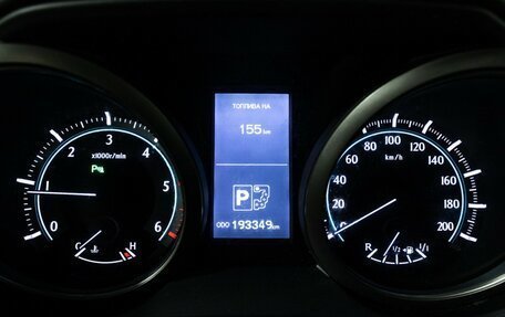 Toyota Land Cruiser Prado 150 рестайлинг 2, 2011 год, 2 489 898 рублей, 12 фотография