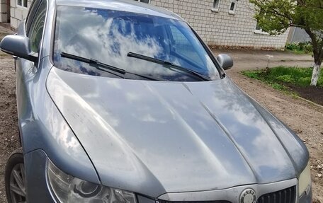 Skoda Superb III рестайлинг, 2010 год, 800 000 рублей, 4 фотография