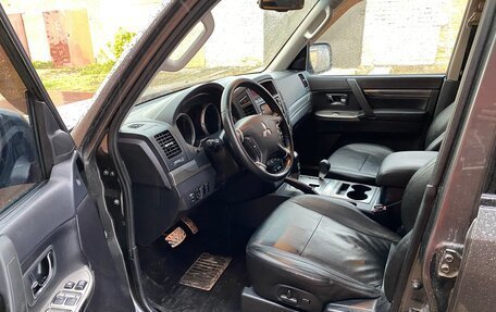 Mitsubishi Pajero IV, 2012 год, 2 700 000 рублей, 8 фотография