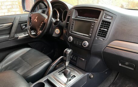 Mitsubishi Pajero IV, 2012 год, 2 700 000 рублей, 5 фотография