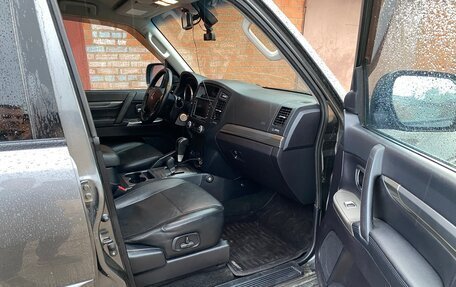 Mitsubishi Pajero IV, 2012 год, 2 700 000 рублей, 4 фотография